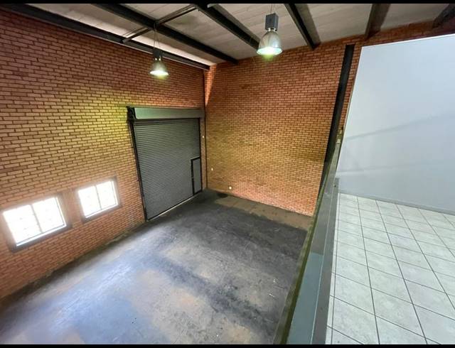 INDUSTRIAL PROPERTY TO RENT IN HENNOPSPARK